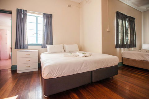 Captain Stirling Hotel - ACT Tourism 32