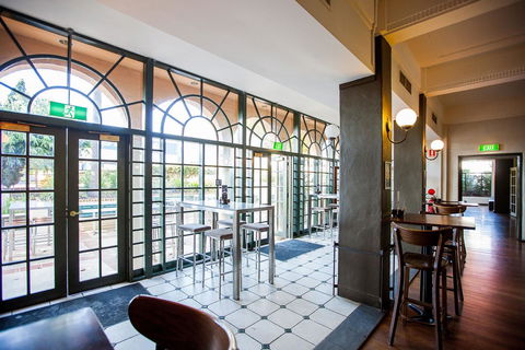 Captain Stirling Hotel - ACT Tourism 39