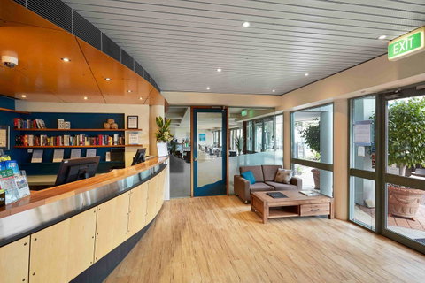 Broadwater Resort Como - ACT Tourism 35