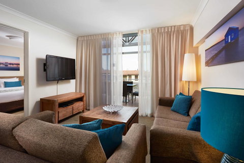 Broadwater Resort Como - ACT Tourism 22