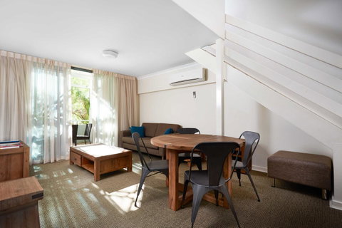 Broadwater Resort Como - ACT Tourism 18