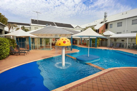 Broadwater Resort Como - ACT Tourism 26
