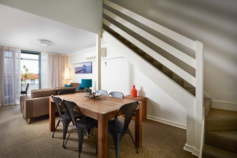 Broadwater Resort Como - ACT Tourism 21