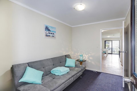 West Beach Lagoon 202 - Quiet & Ground Floor! - ACT Tourism 4