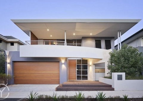 Adele's Luxury South Beach Apartment With King Bed - ACT Tourism 0