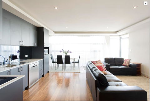 Adele's Luxury South Beach Apartment With King Bed - ACT Tourism 1