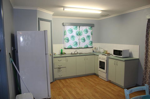 Jbay Beach Shack - ACT Tourism 8