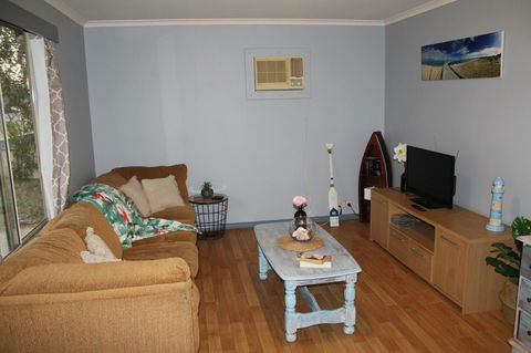 Jbay Beach Shack - ACT Tourism 10
