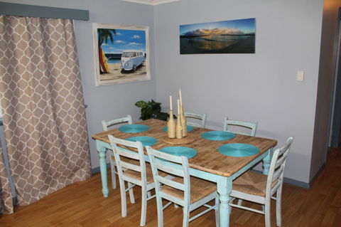 Jbay Beach Shack - ACT Tourism 6