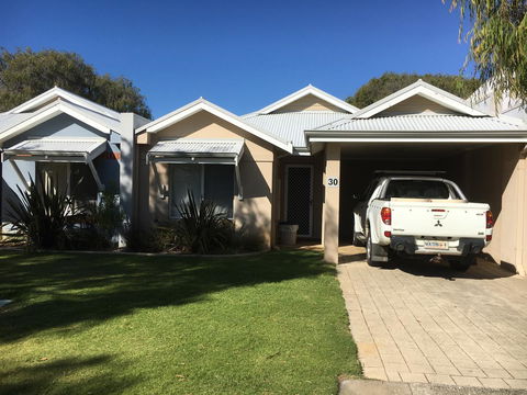 Geographe Bay Apartment - ACT Tourism 11