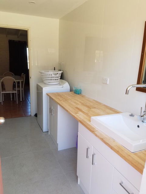 Kalbarri Seaview Villas - ACT Tourism 0