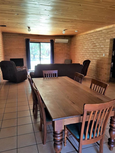 Turner Brook Chalet - ACT Tourism 10