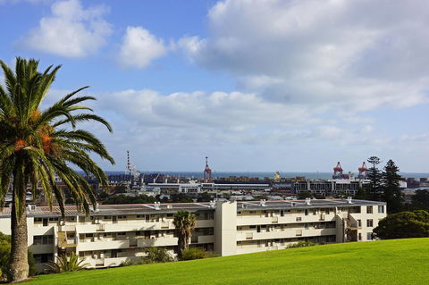 Studio 208 With Ocean Views - ACT Tourism 23