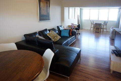 Studio 208 With Ocean Views - ACT Tourism 11