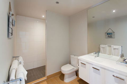 Fremantle Local Beach Studio - ACT Tourism 19