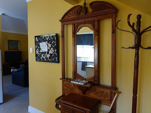 The Blacksmiths Cottage - ACT Tourism 30