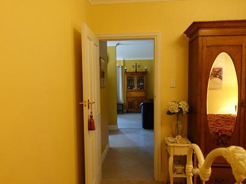 The Blacksmiths Cottage - ACT Tourism 25