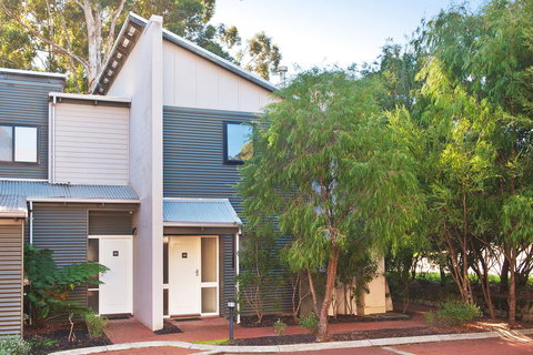 Margarets Forest - ACT Tourism 7