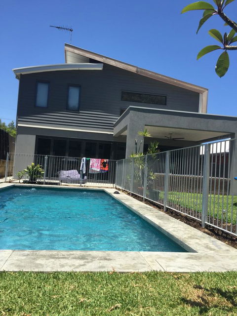 The Pool House - Fremantle - ACT Tourism 0