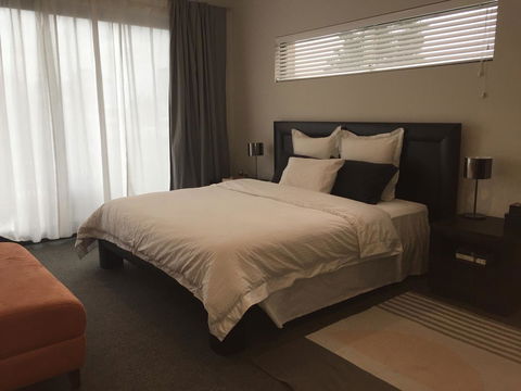 The Pool House - Fremantle - ACT Tourism 11
