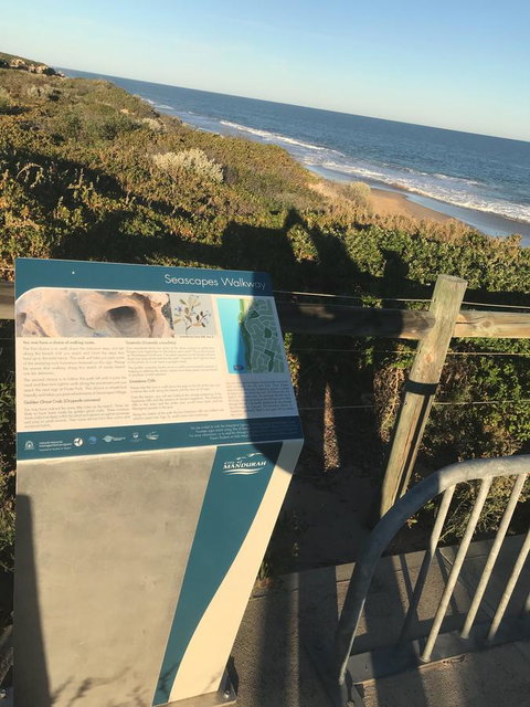 Beach House At SeaScapes.. - ACT Tourism 31