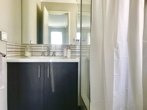 The Beach House - ACT Tourism 19