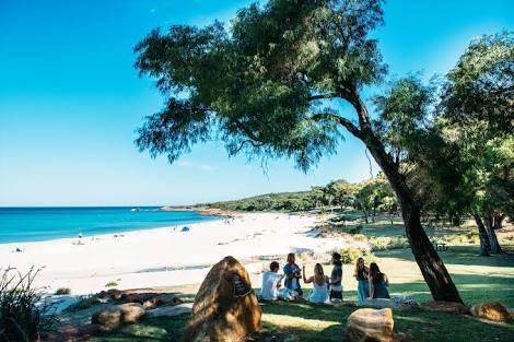 The Beach House - ACT Tourism 10