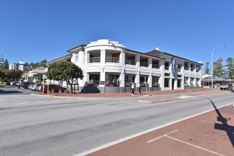 Cottesloe Apartment Close To Beach - ACT Tourism 23