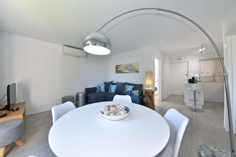 Cottesloe Apartment Close To Beach - ACT Tourism 4