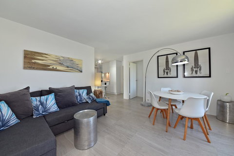Cottesloe Apartment Close To Beach - ACT Tourism 6