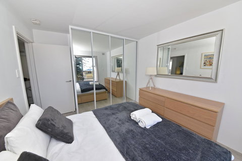 Cottesloe Apartment Close To Beach - ACT Tourism 5