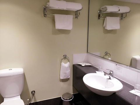 Joondalup City Hotel - ACT Tourism 15