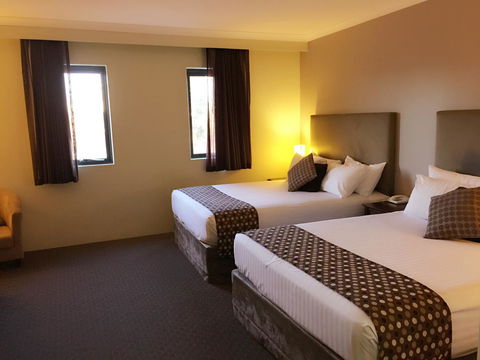 Joondalup City Hotel - ACT Tourism 12