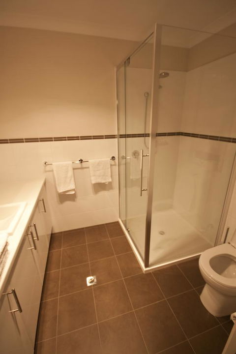 Cape Villas - ACT Tourism 29