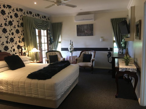 Armadale Cottage Bed & Breakfast - ACT Tourism 2