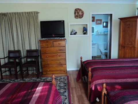 Armadale Cottage Bed & Breakfast - ACT Tourism 28