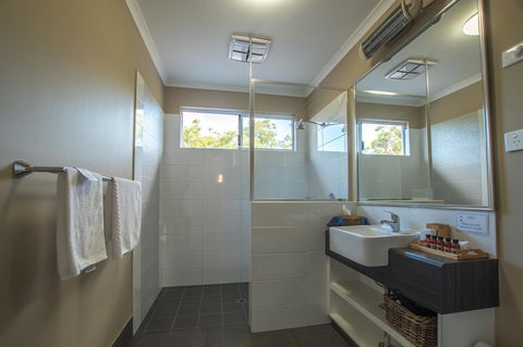 Cape Howe Cottages - ACT Tourism 37