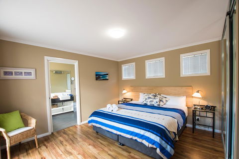 Cape Howe Cottages - ACT Tourism 40