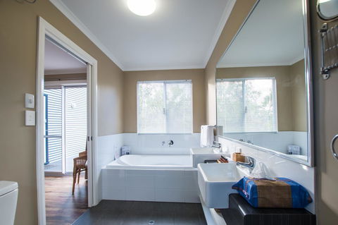 Cape Howe Cottages - ACT Tourism 36