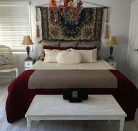 Applegate Lane Chalet - ACT Tourism
