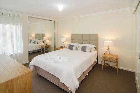 Beach Retreat - Busselton - ACT Tourism 5