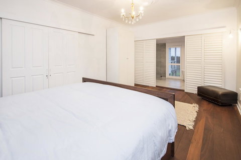 Buxton Thomas - ACT Tourism 5