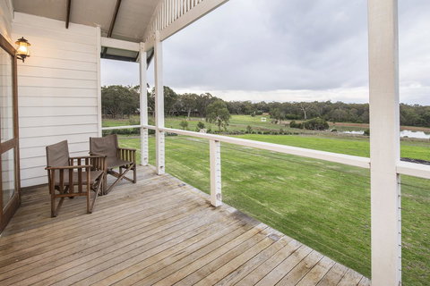 Buxton Thomas - ACT Tourism 0