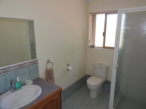 The Royal Dolphin Bed & Breakfast Safety Bay - ACT Tourism 8