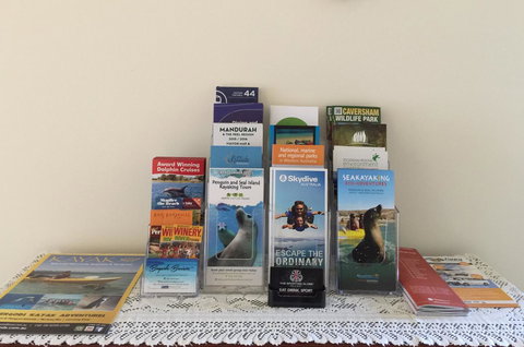 The Royal Dolphin Bed & Breakfast Safety Bay - ACT Tourism 27