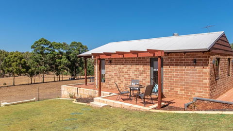 'Bindoon Valley Escape' Cottage - ACT Tourism 9