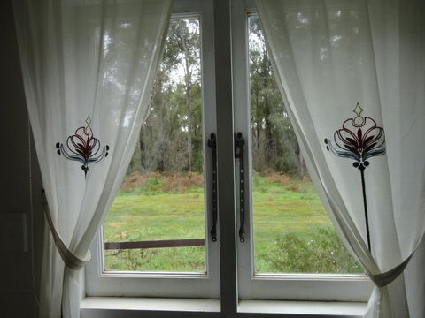 Di's Cabin In Dwellingup - ACT Tourism 22