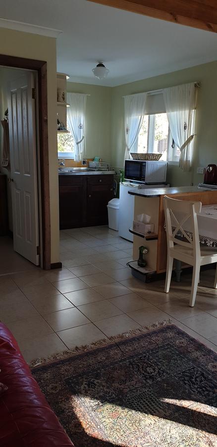 Di's Cabin In Dwellingup - ACT Tourism 13