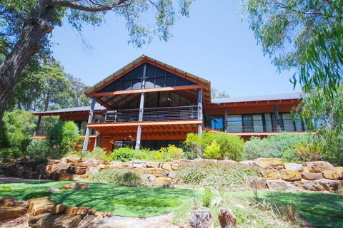 Arum - Close To The Margaret River - ACT Tourism 18