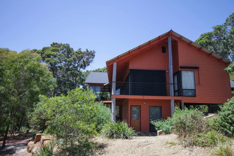 Arum - Close To The Margaret River - ACT Tourism 17